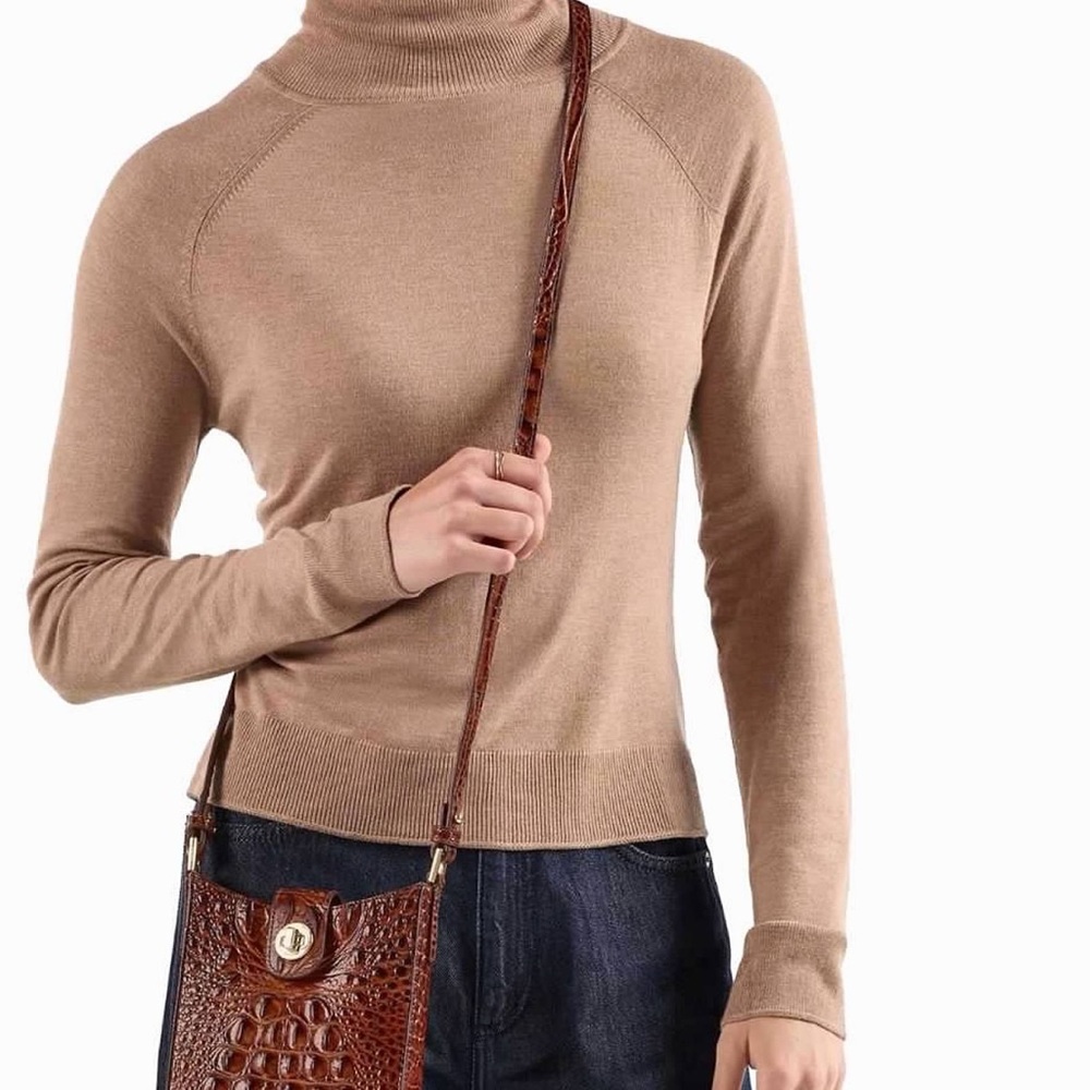 Brahmin Marley Crossbody. - Picture 3 of 4